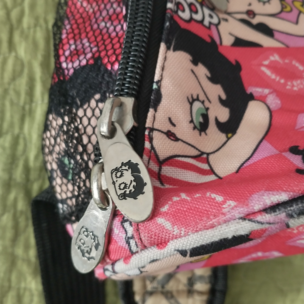 Pink Betty Boop Backpack - Picture 5 of 10